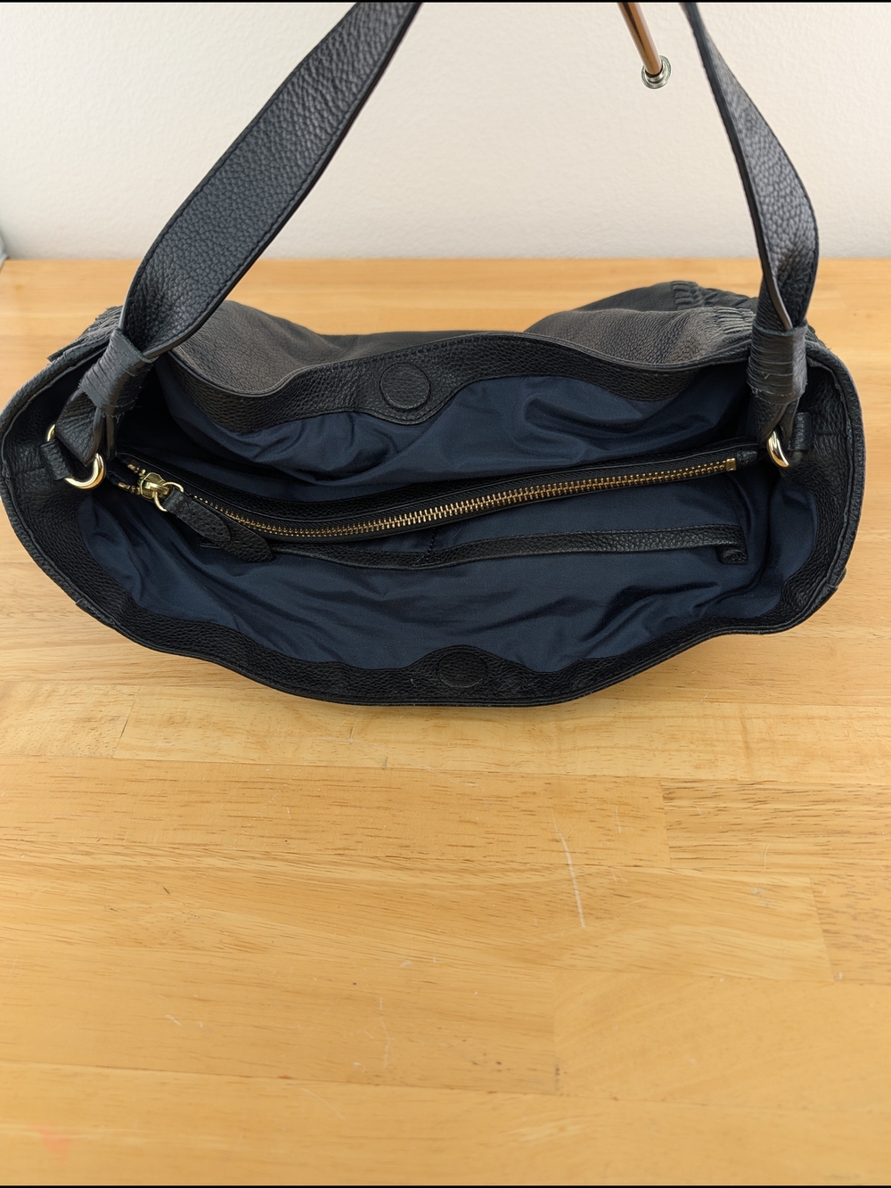 Cole Haan Dillan Black Pebbled Leather Hobo Shoulder Bag Basket-weave Detail - Picture 8 of 15